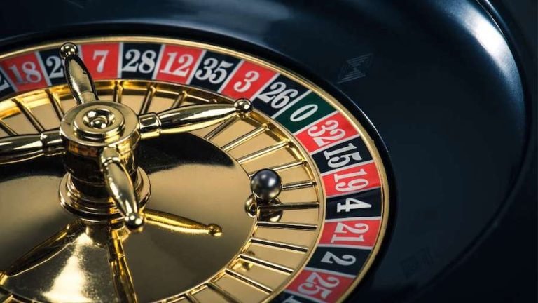 Live dealer dan permainan slot tersedia di efootbal dengan dukungan teknis 24/7